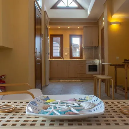 בית נופש Seaview Maisonette *