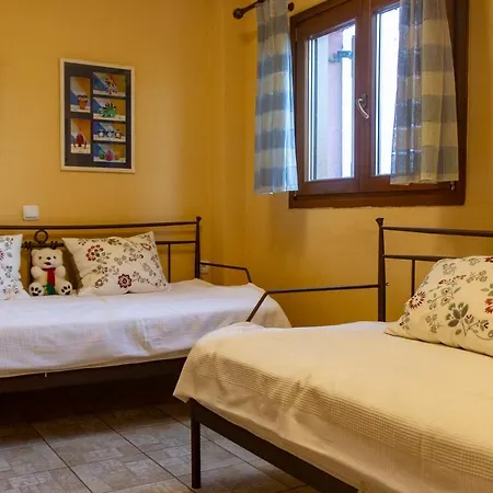 Seaview Maisonette Holiday home *