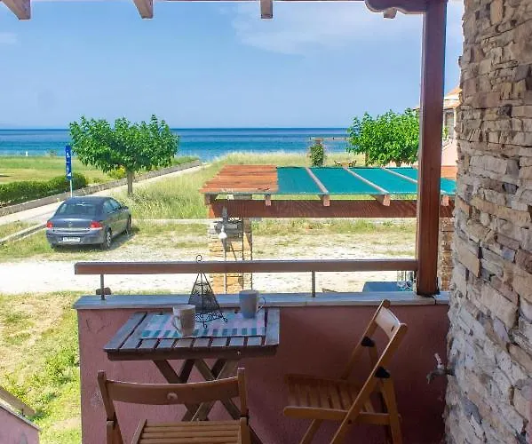 Seaview Maisonette * לריסוס